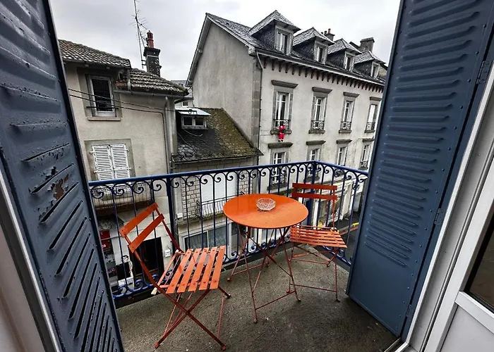 Belle Maison De Ville Au Coeur Du Village De Montagne